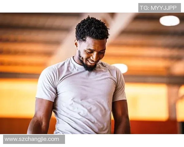 多诺万米切尔在NBA赛场上的成长与突破之路分析 多诺万米切尔在NBA赛场上的成长与突破之路分析