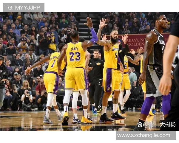 2005年骑士与湖人激战回顾:经典对决与传奇球员的巅峰对抗 2005年骑士与湖人激战回顾:经典对决与传奇球员的巅峰对抗