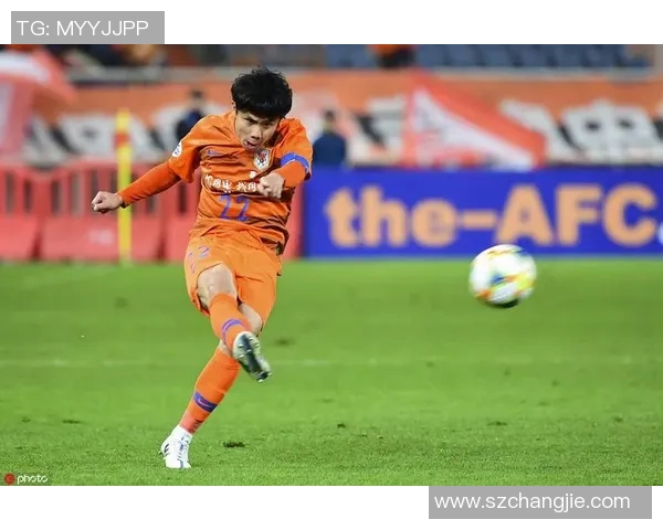 2016年山东鲁能与重庆精彩对决战报回顾与分析