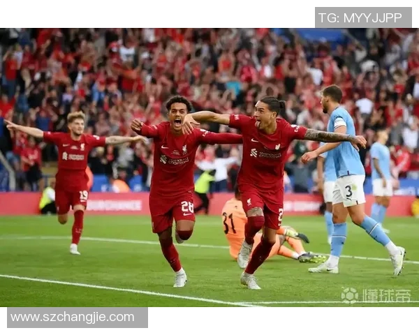 巴萨与曼联对决詹俊解说精彩瞬间回顾与分析 巴萨与曼联对决詹俊解说精彩瞬间回顾与分析