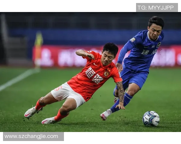 河南建业与恒大精彩对决视频回顾及赛后分析分享