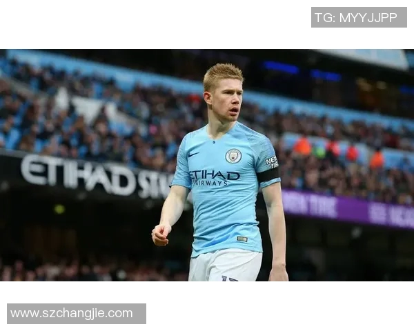 德布劳内引领曼城新篇章球场上的魔术师如何改变比赛格局 德布劳内引领曼城新篇章球场上的魔术师如何改变比赛格局