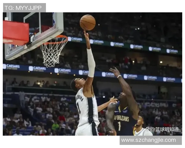 文班亚马首场比赛表现耀眼五次盖帽并成功隔扣字母哥引发热议 文班亚马首场比赛表现耀眼五次盖帽并成功隔扣字母哥引发热议