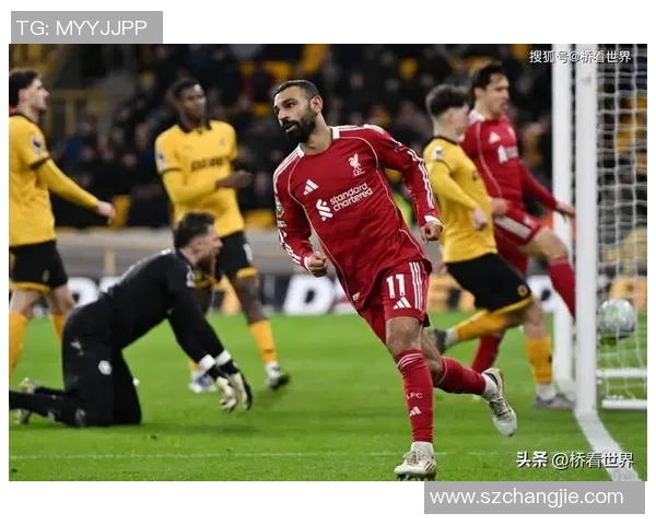 狼队与都灵激战正酣赛后结果揭晓引发球迷热议