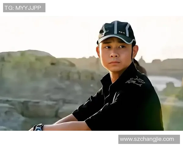 姜宇星的成长之路：从青涩少年到耀眼明星的奋斗故事