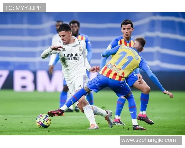 巴伦西亚主场迎战皇马精彩对决全景图文回顾 巴伦西亚主场迎战皇马精彩对决全景图文回顾