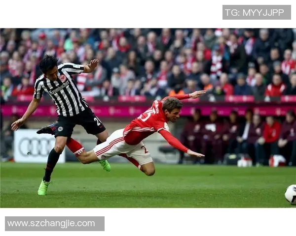 扎瓦拉与麦纳麦的激烈对决揭示了足球战术与团队协作的精彩碰撞