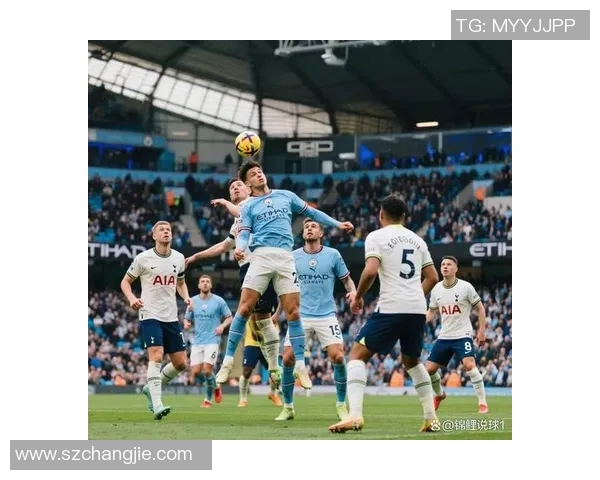 曼联与热刺对决谁能笑到最后分析两队近期状态与战术布局 曼联与热刺对决谁能笑到最后分析两队近期状态与战术布局