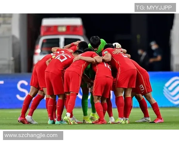 沙特亚与伊朗亚足球对决激战即将上演球迷期待的巅峰之战