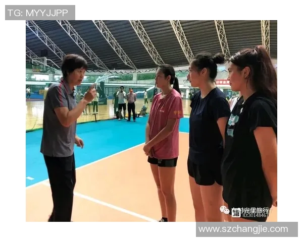 对话杨丽：回顾她的排球生涯与心路历程的精彩瞬间